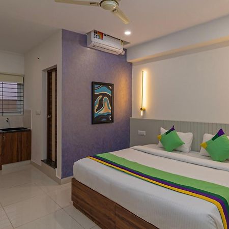 Treebo Raghavendra Tranquil Inn Bellandur Bangalore Extérieur photo